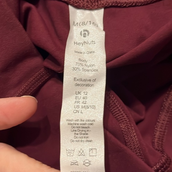 NWT Heynuts Essential Leggings 19” with pockets Medium - Picture 8 of 8